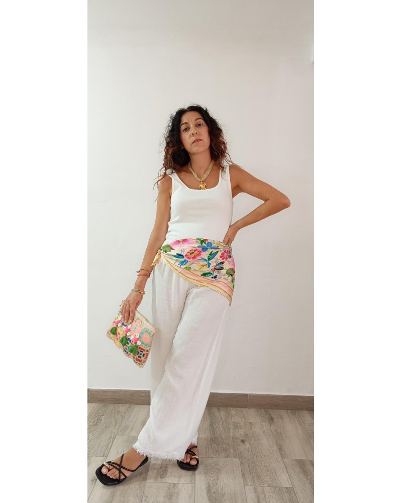 Pantalón desflecado