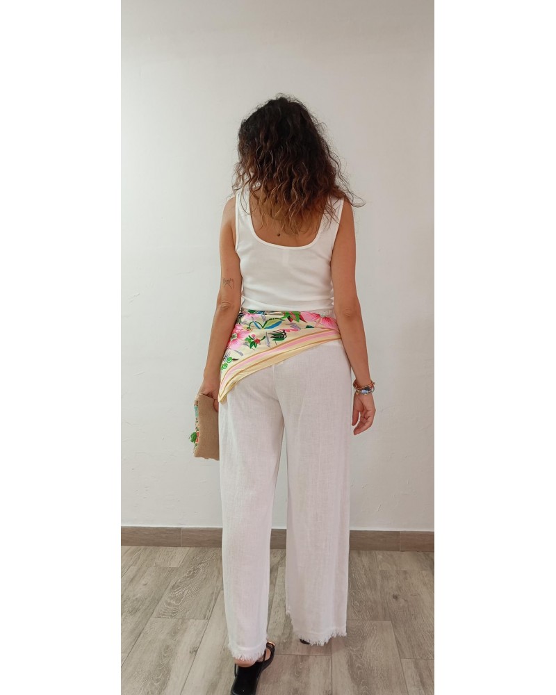 Pantalón desflecado