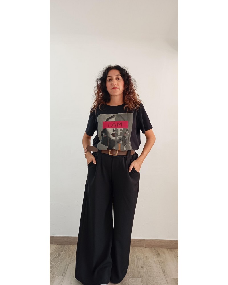 Camiseta Marian